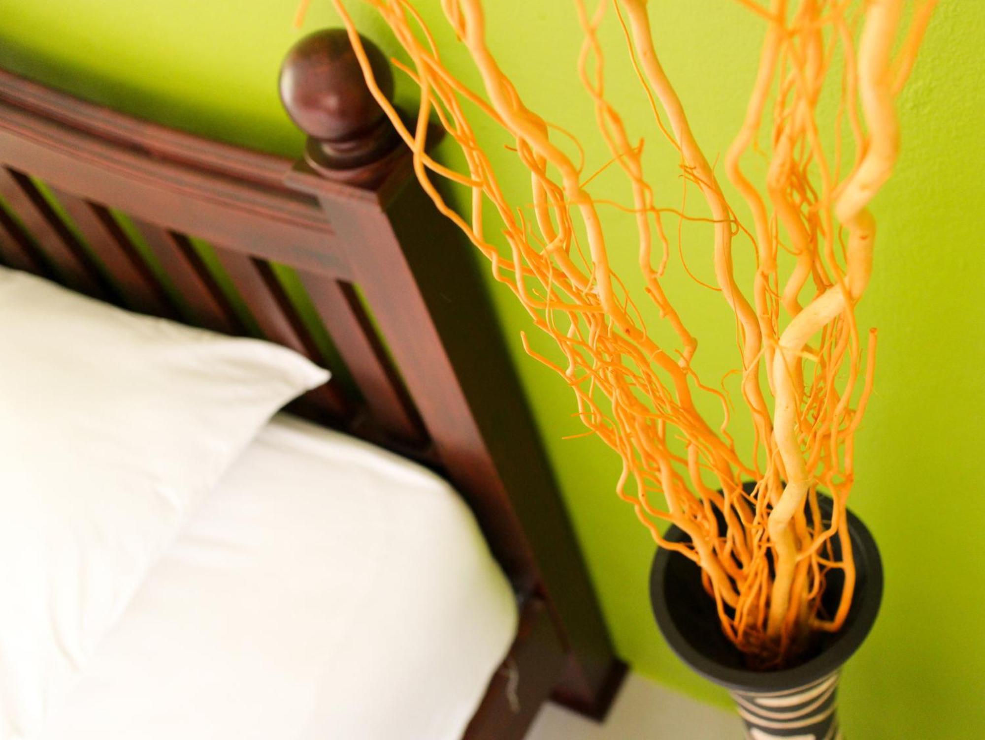 Spa Guest House Jomtien Beach Esterno foto